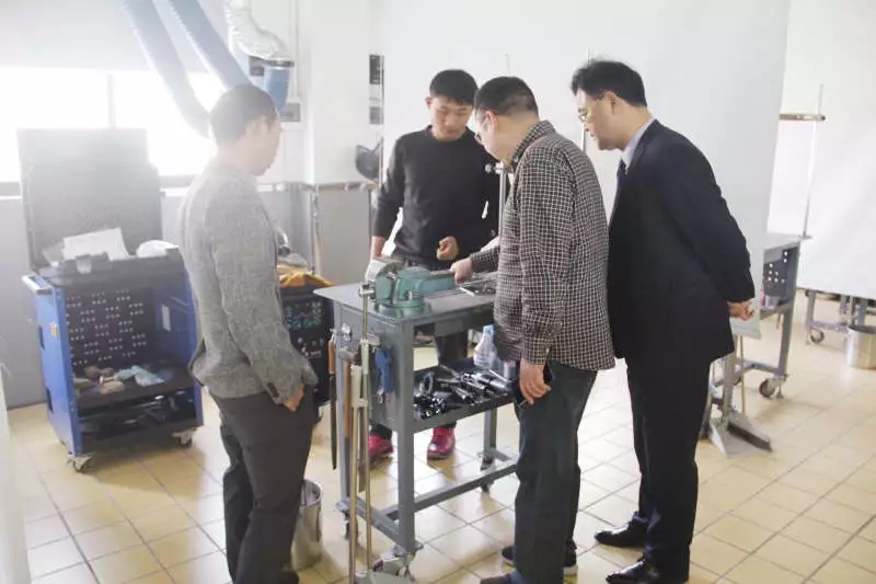 1567567979927185.jpg 640.webp (4).jpg